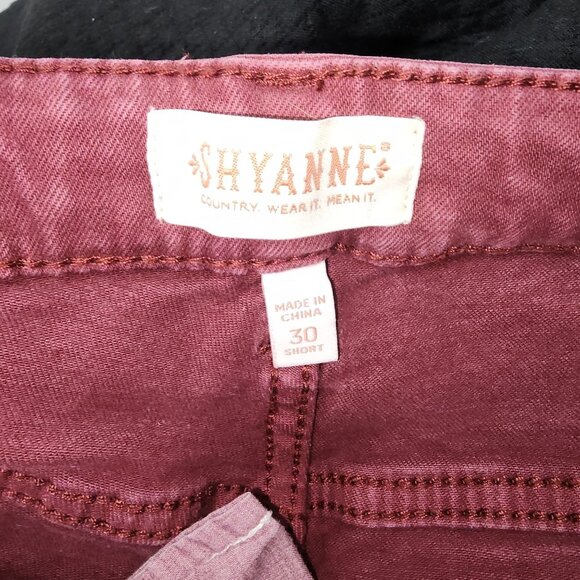 Women's Shyanne Jeans 30 Short 30x32 Maroon Super Flare Bell Bottom Stretch Fray - Picture 5 of 6